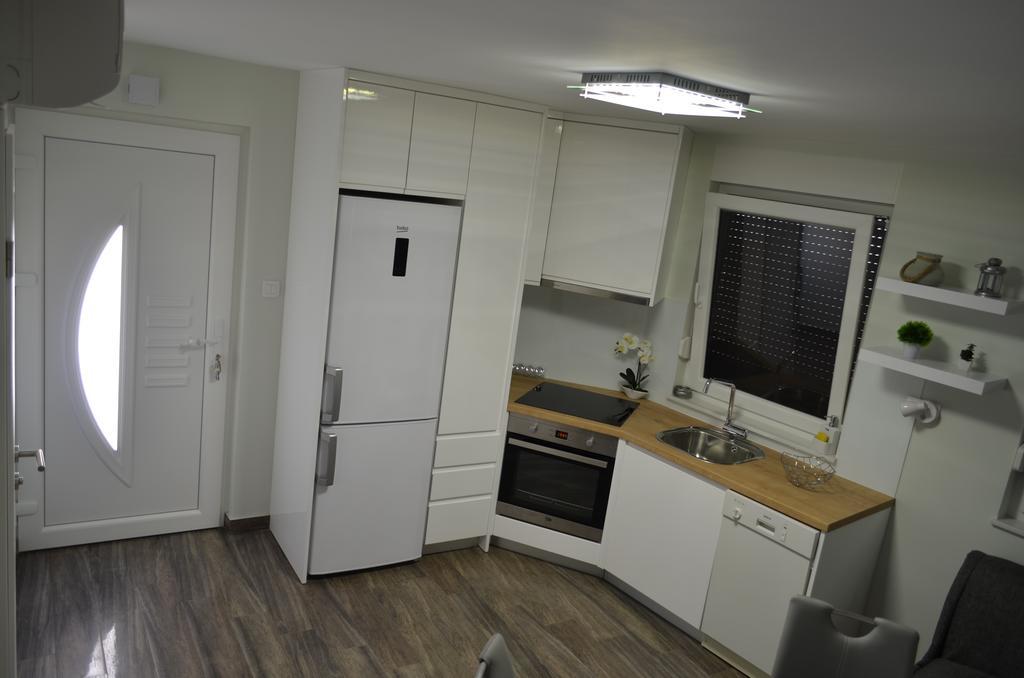 זאדאר Apartment Ana Arbanasi מראה חיצוני תמונה